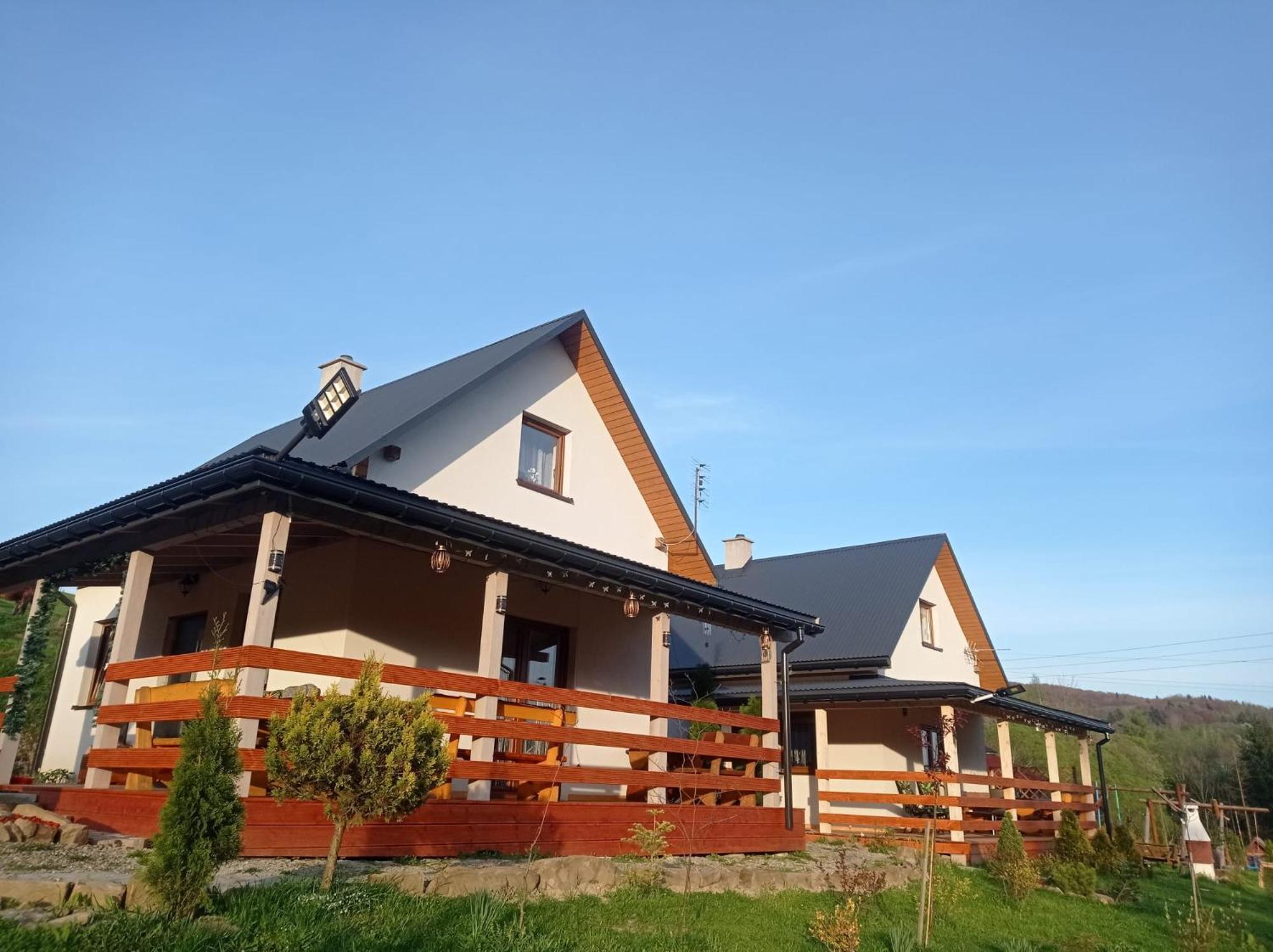 Domki W Bieszczadzkiej Dolinie Ustrzyki Dolne Exterior photo